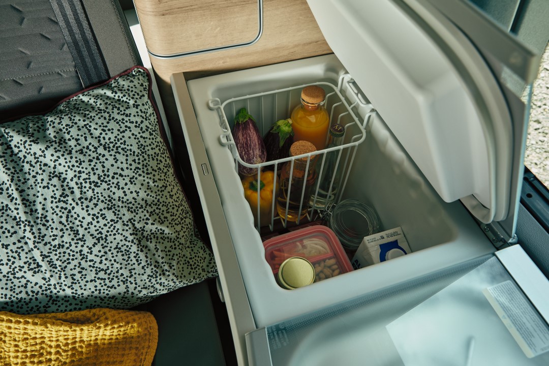 Der Kühlschrank mit 42-Liter Fassungsvermögen | Neuseenland Wohnmobile